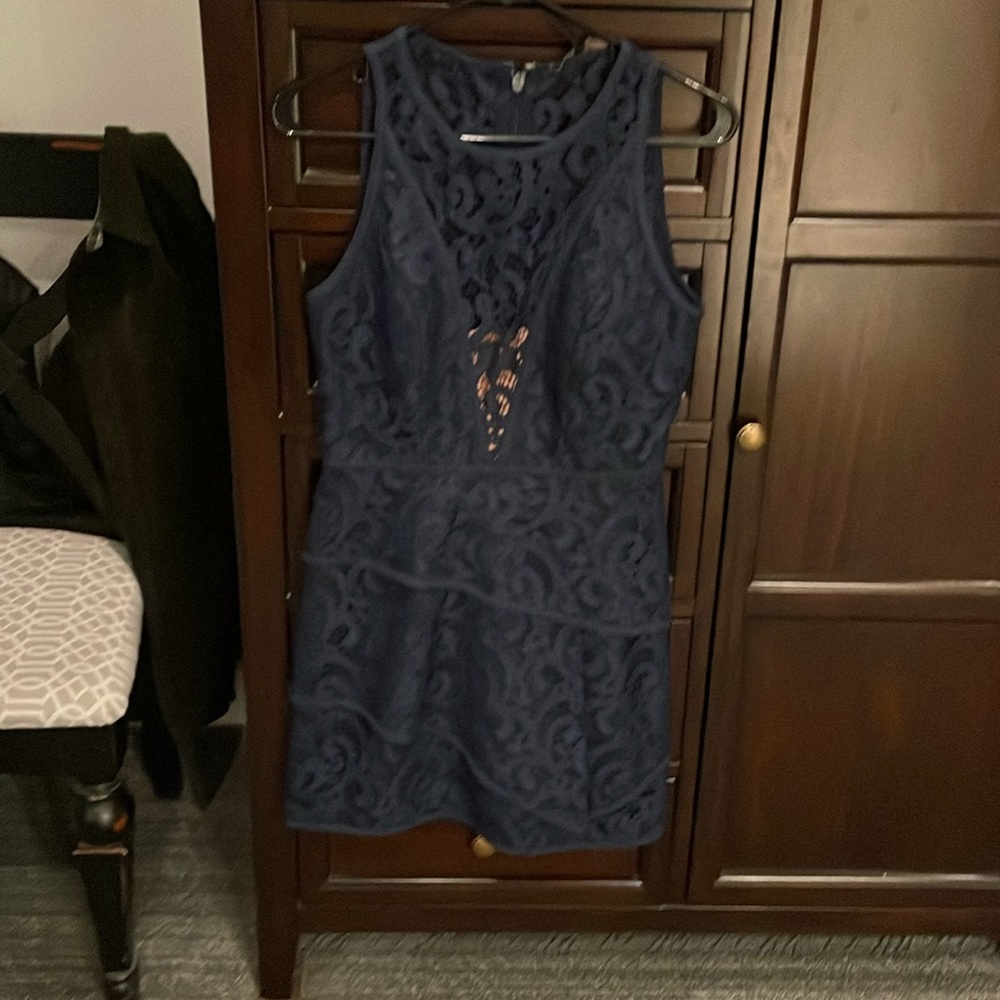 BCBG MAXAZRIA Hannah Lace Mini Dress Navy Blue brand new never worn with tags